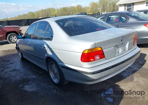2000 BMW 528Ia from USA, damaged, VIN WBADM6346YGU23446